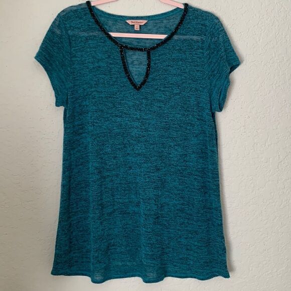 Juicy Couture Embellished Teardrop Neckline Short Sleeve Top Size L - Picture 1 of 10